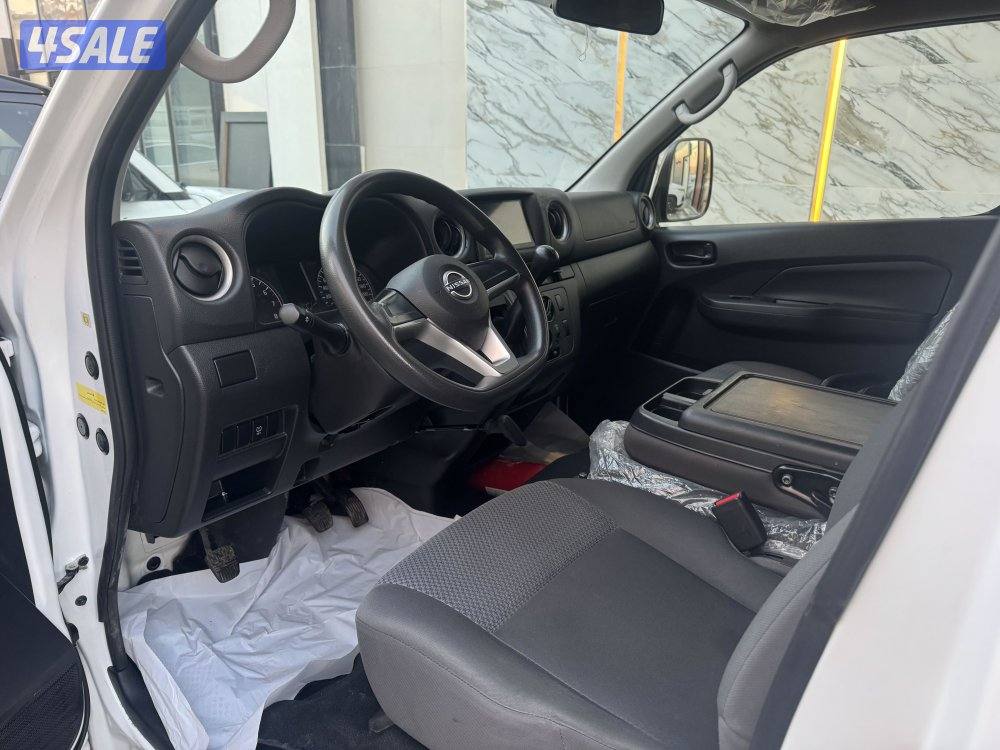 للبيع باص نيسان مقفل موديل 2024 بحالة الوكاله7