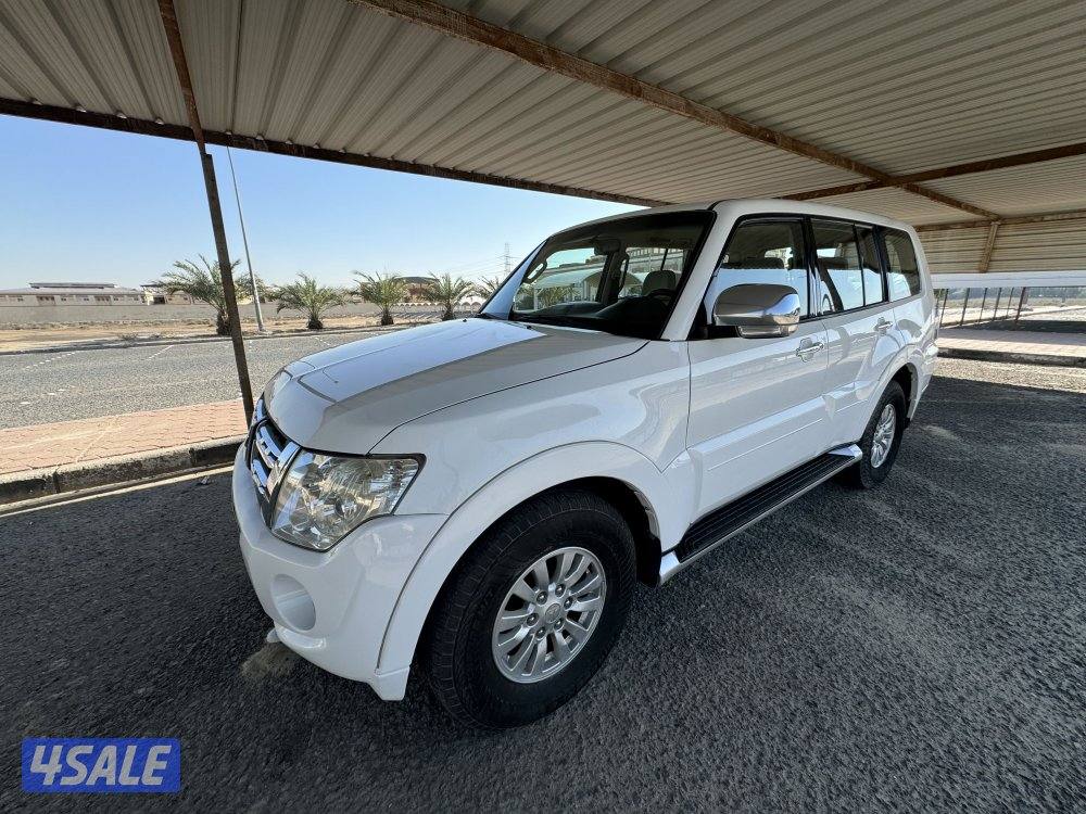 للبيع باجيرو0