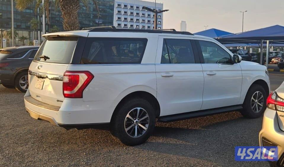 فورد إكسبديشن XLT 2020 – المواصفات:

محرك 3.5 لتر EcoBoost تيربو1