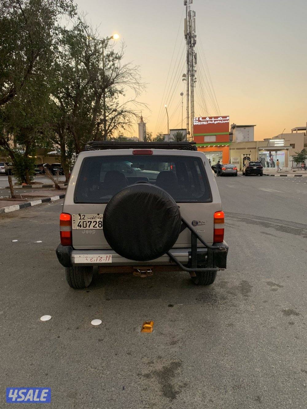 شيروكي 2000 قير عادي3