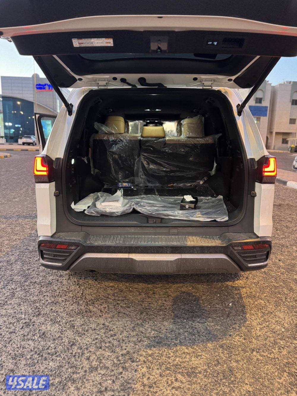 Lx600 بحاله الوكاله8