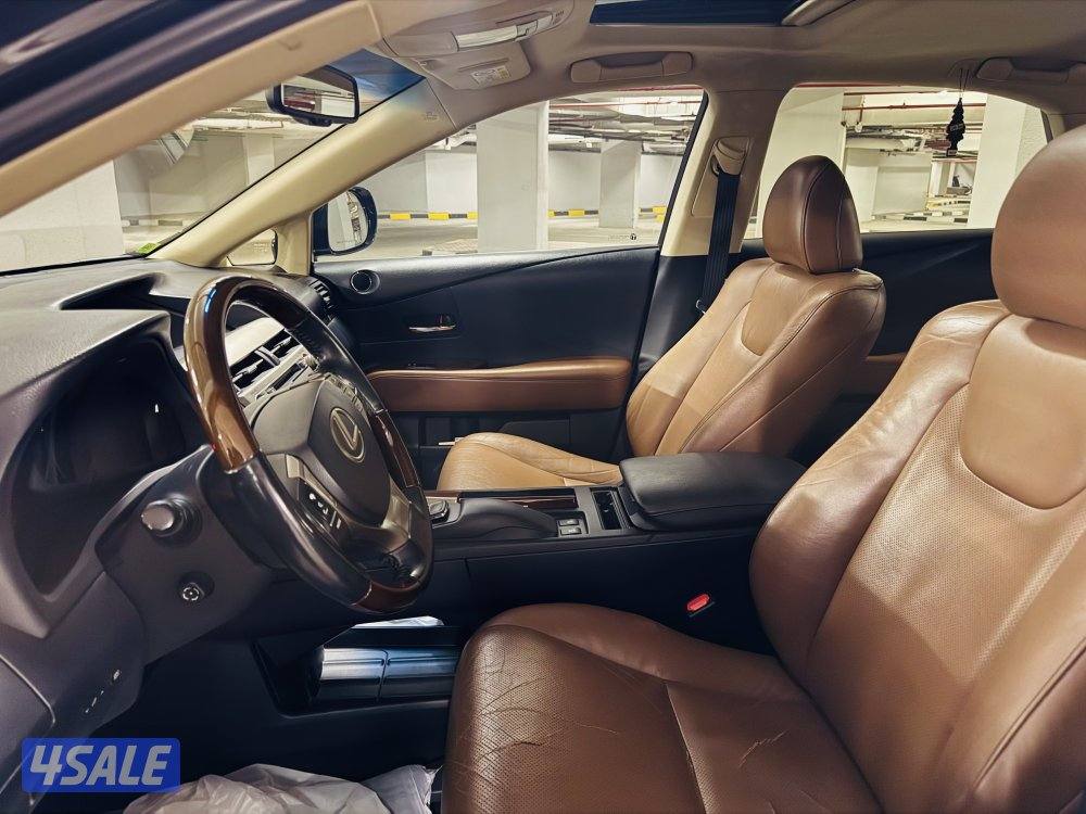 لكزس RX شرط الفحص1