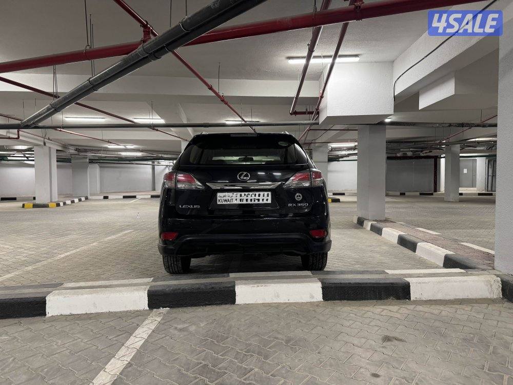 لكزس RX شرط الفحص2