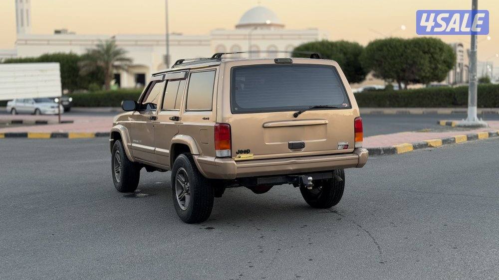 للبيع شيروكي كلاسيك  19992