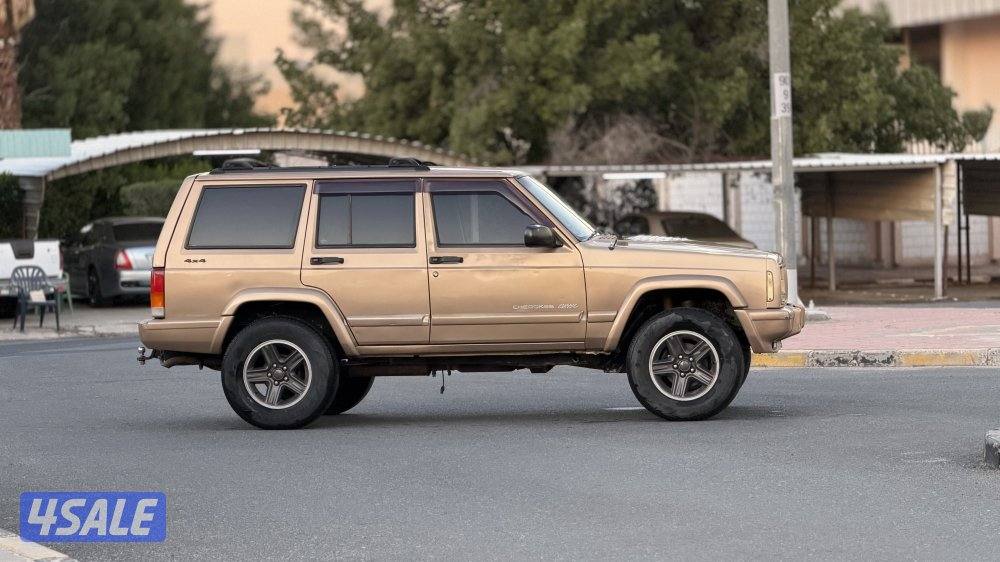 للبيع شيروكي كلاسيك  19994