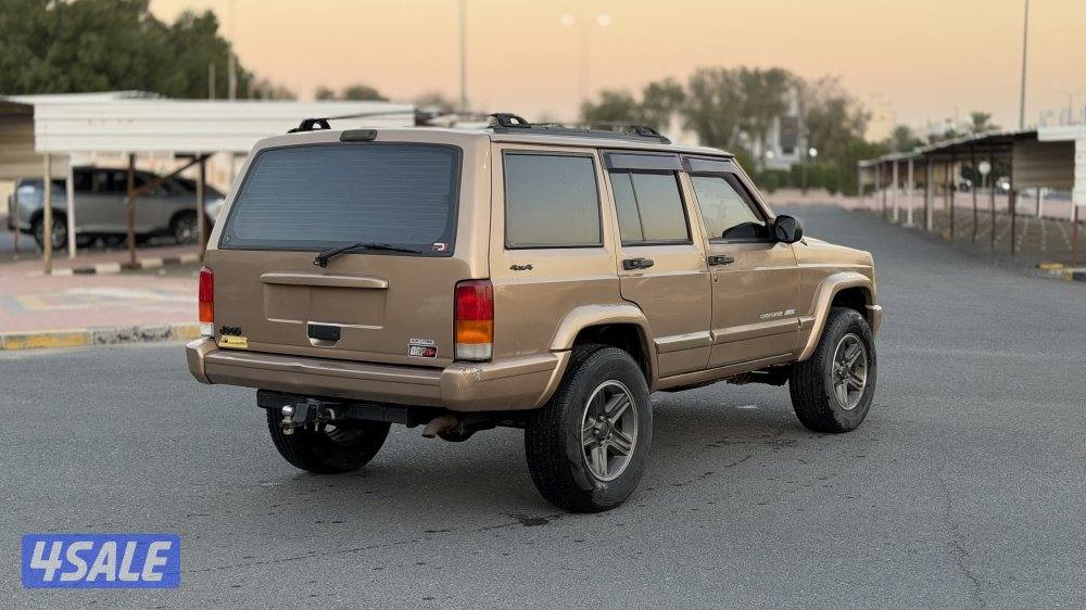 للبيع شيروكي كلاسيك  19993