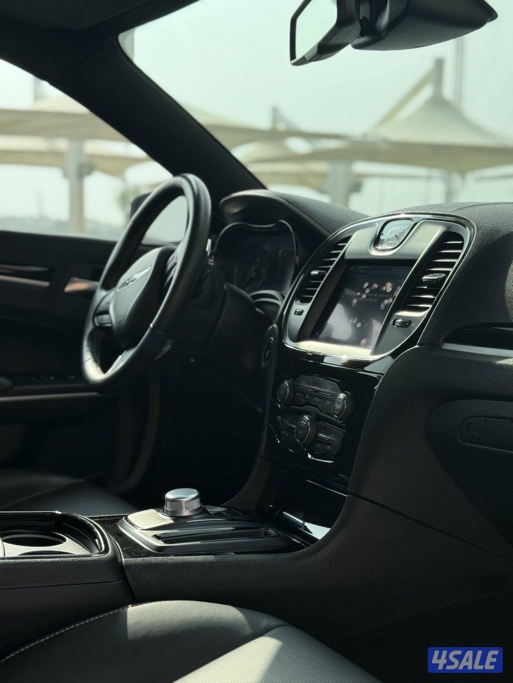 كرايزلر c300S8