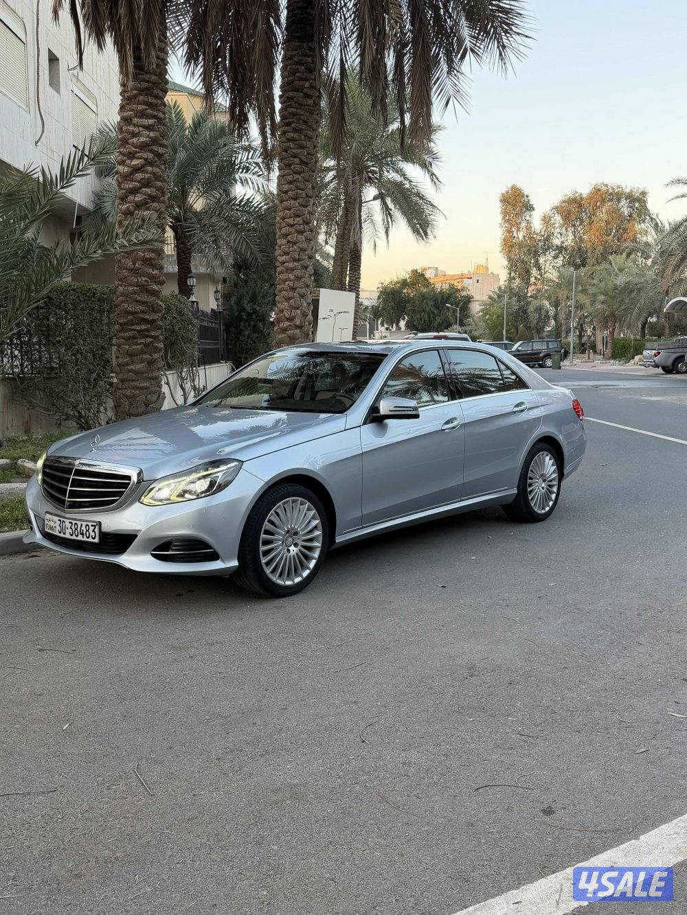 للبيع مرسيدس E200وراد الوكاله3