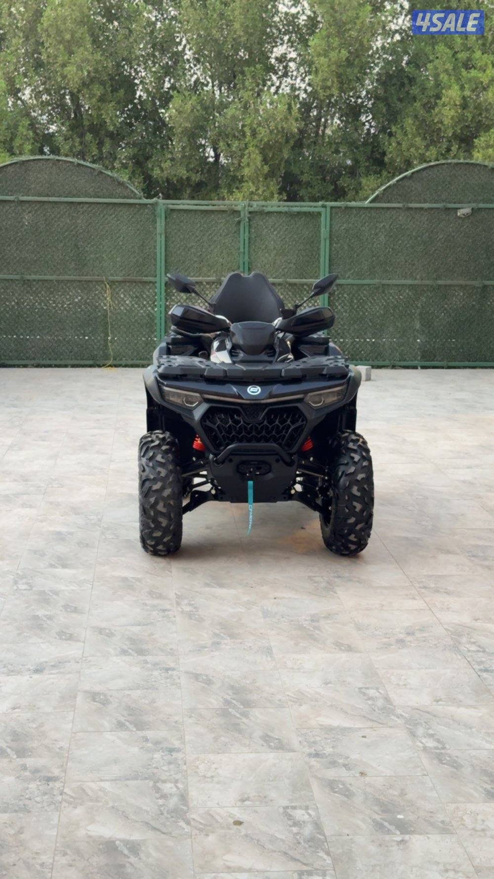 للبيع بقي cfmoto 1000cc4