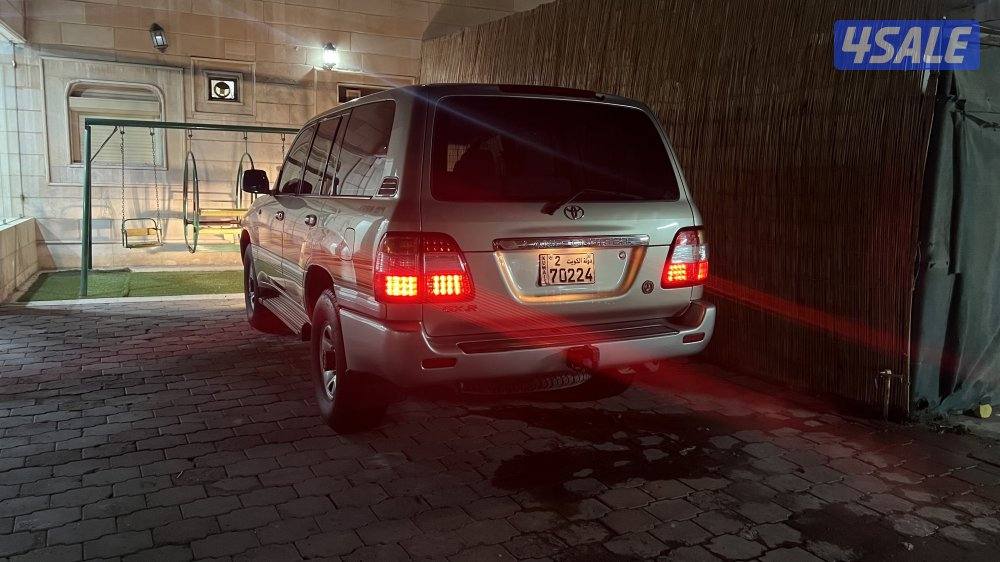 لاند كروزر 20034