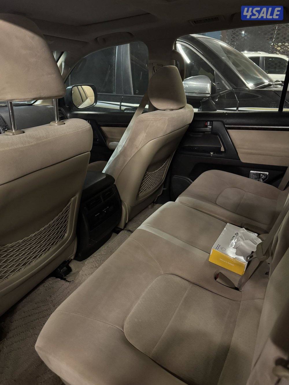 لاندكروزر 2011 GXR4