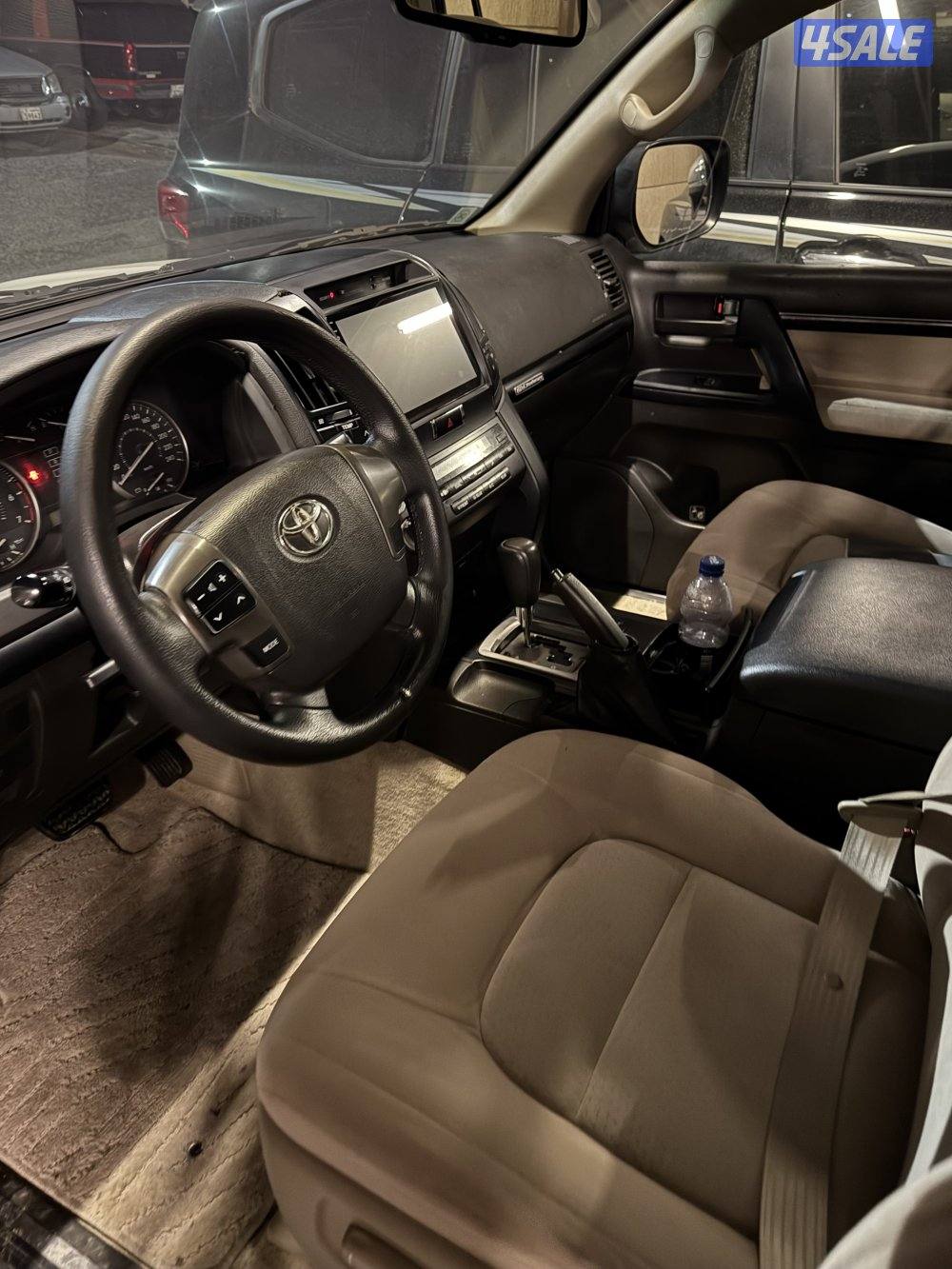 لاندكروزر 2011 GXR5