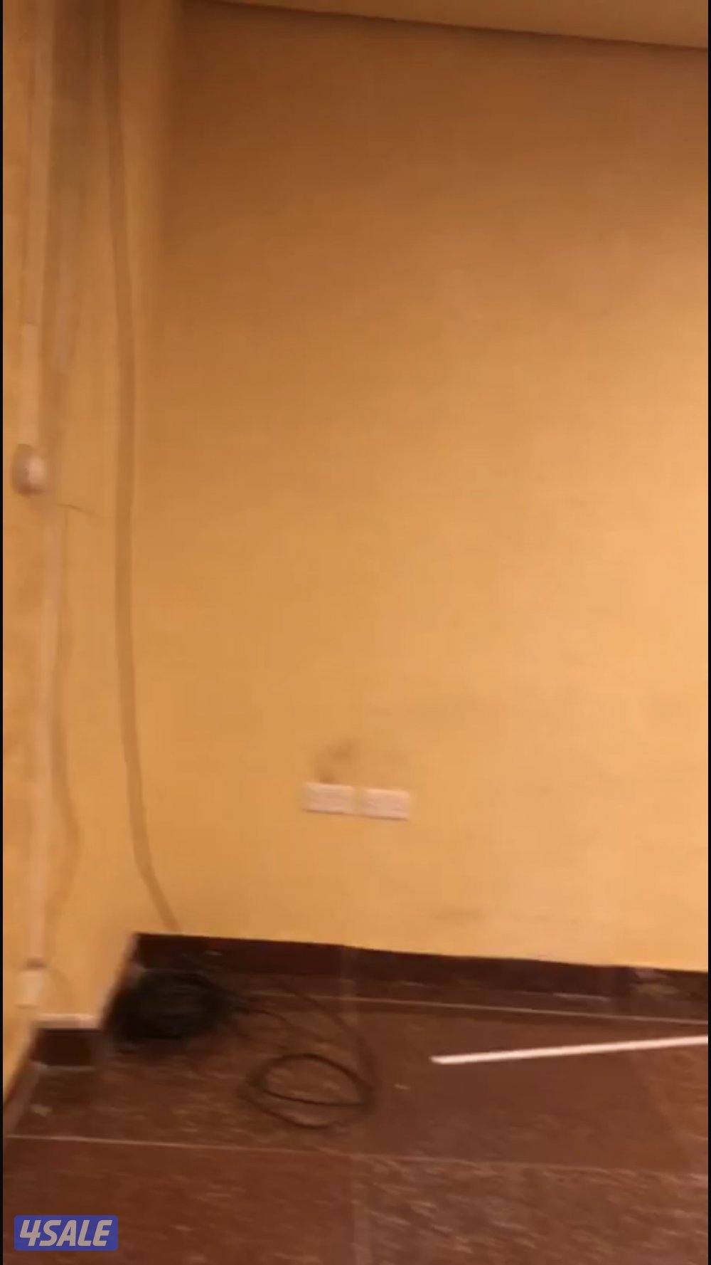 للايجار مكاتب مساحات مختلفة1