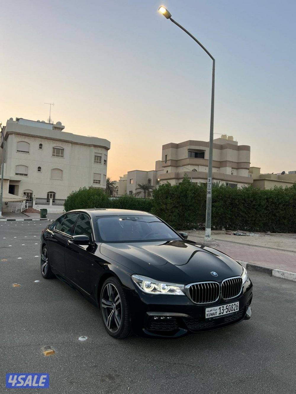 للبيع بي ام 750 موديل 20161