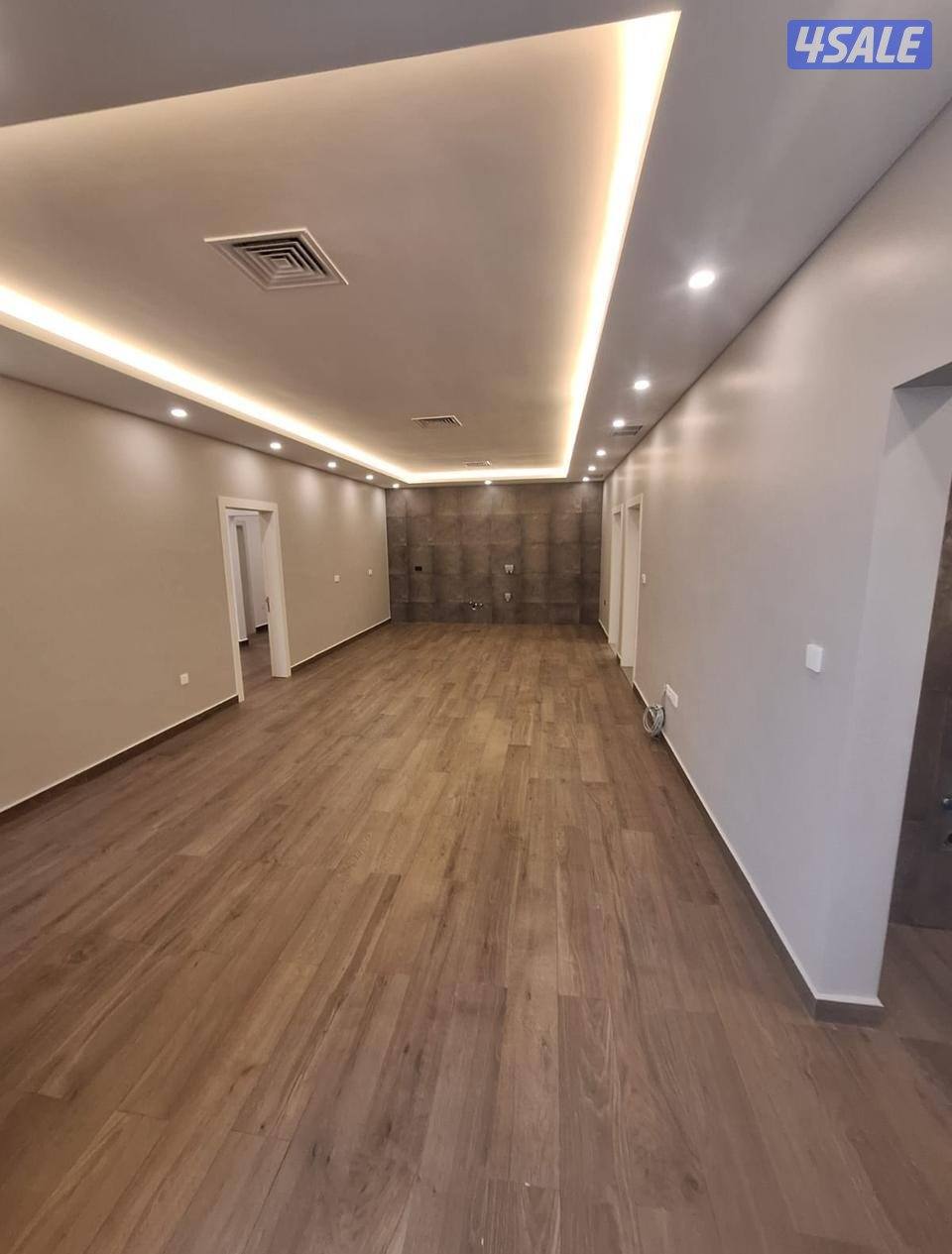 للايجار بيت دورين وربع بالمطلاع ان ٦10