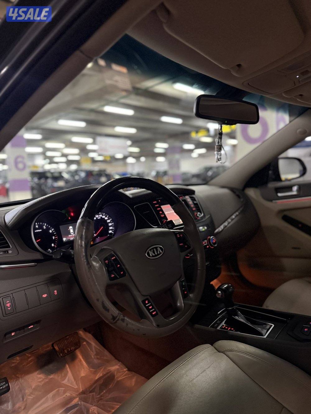 كيا كادينزا 2013 بحالة الوكالة6