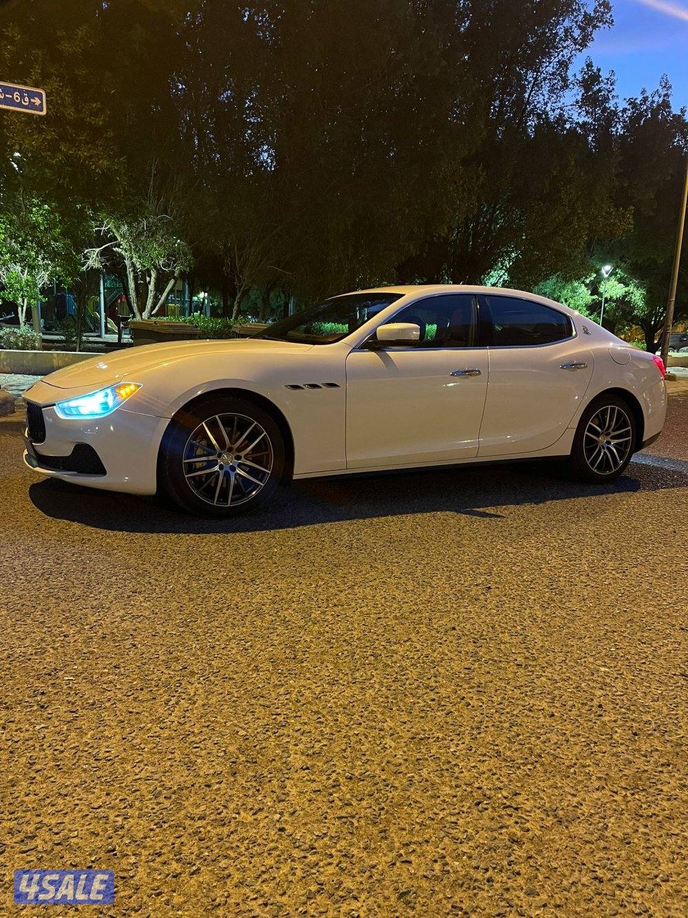 للبيع مازيراتي جيبلي0