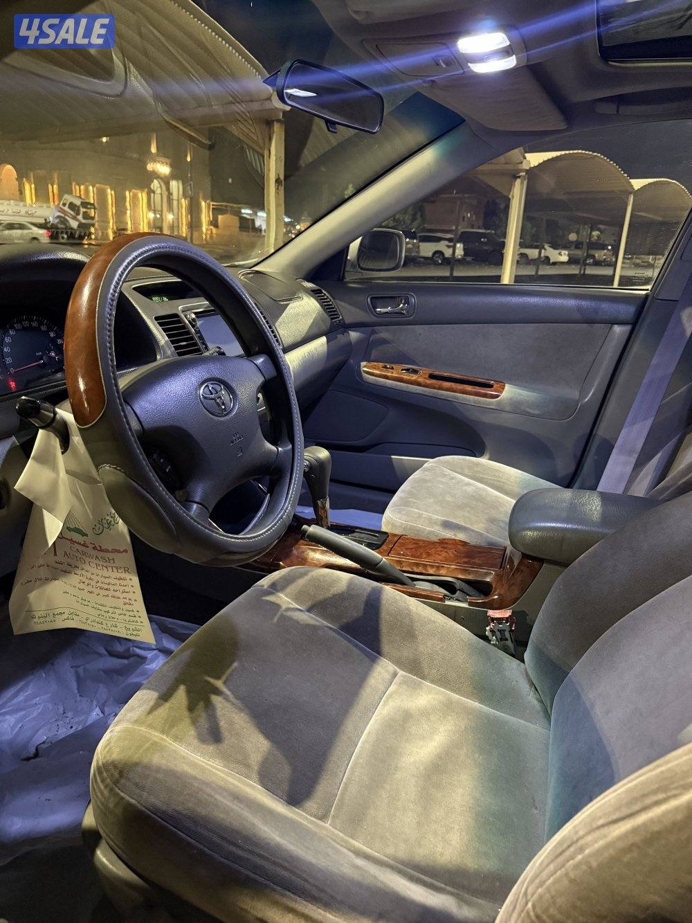 كامري موديل ٢٠٠٤ للبيع1