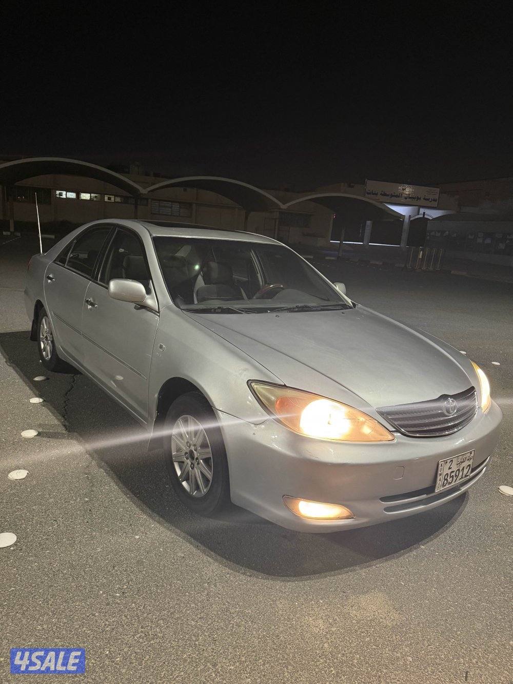 كامري موديل ٢٠٠٤ للبيع4