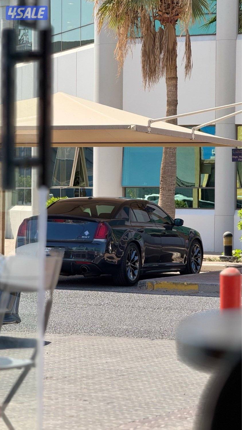 للبيع كرايسلر SRT8 اصلي 2016 وارد الكويت1