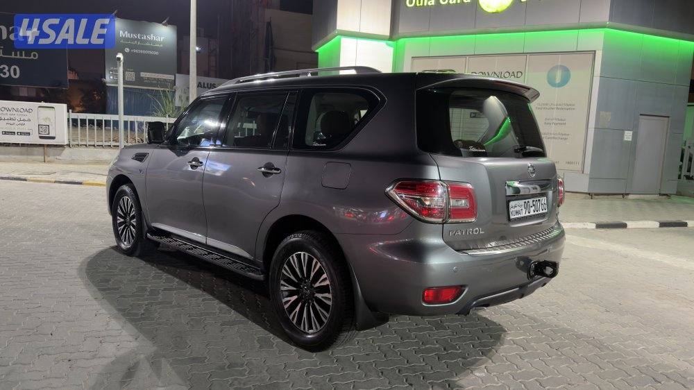 باترول بلاتينيوم ستي 2016 درجة اولى لون رمادي 8 سلندر4