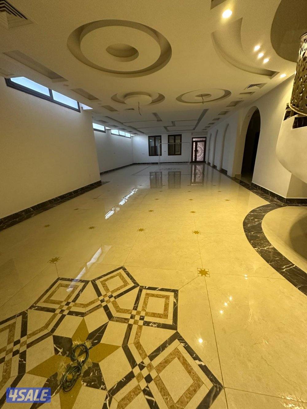 لدينا شقق وادوار في سعد والنعيم والقيروان0