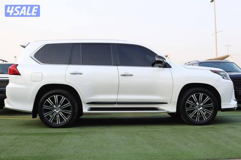 لكزس 2021 LX570 وكاله البحرين جاهز للتصدير الى الكويت مع تخليص كامل2