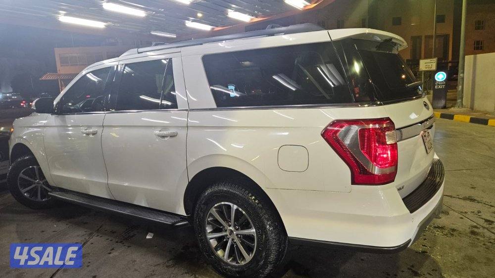 فورد إكسبديشن XLT 2020 – المواصفات:

محرك 3.5 لتر EcoBoost تيربو5