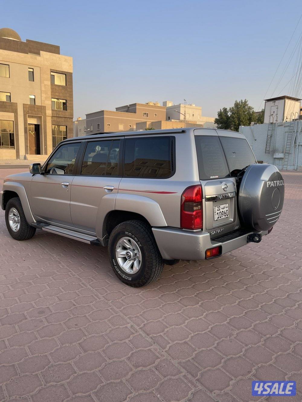 للبيع سفاري 2023 شرط الفحص بالكامل8