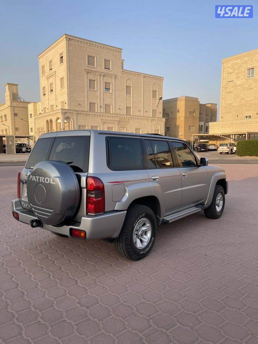 للبيع سفاري 2023 شرط الفحص بالكامل9