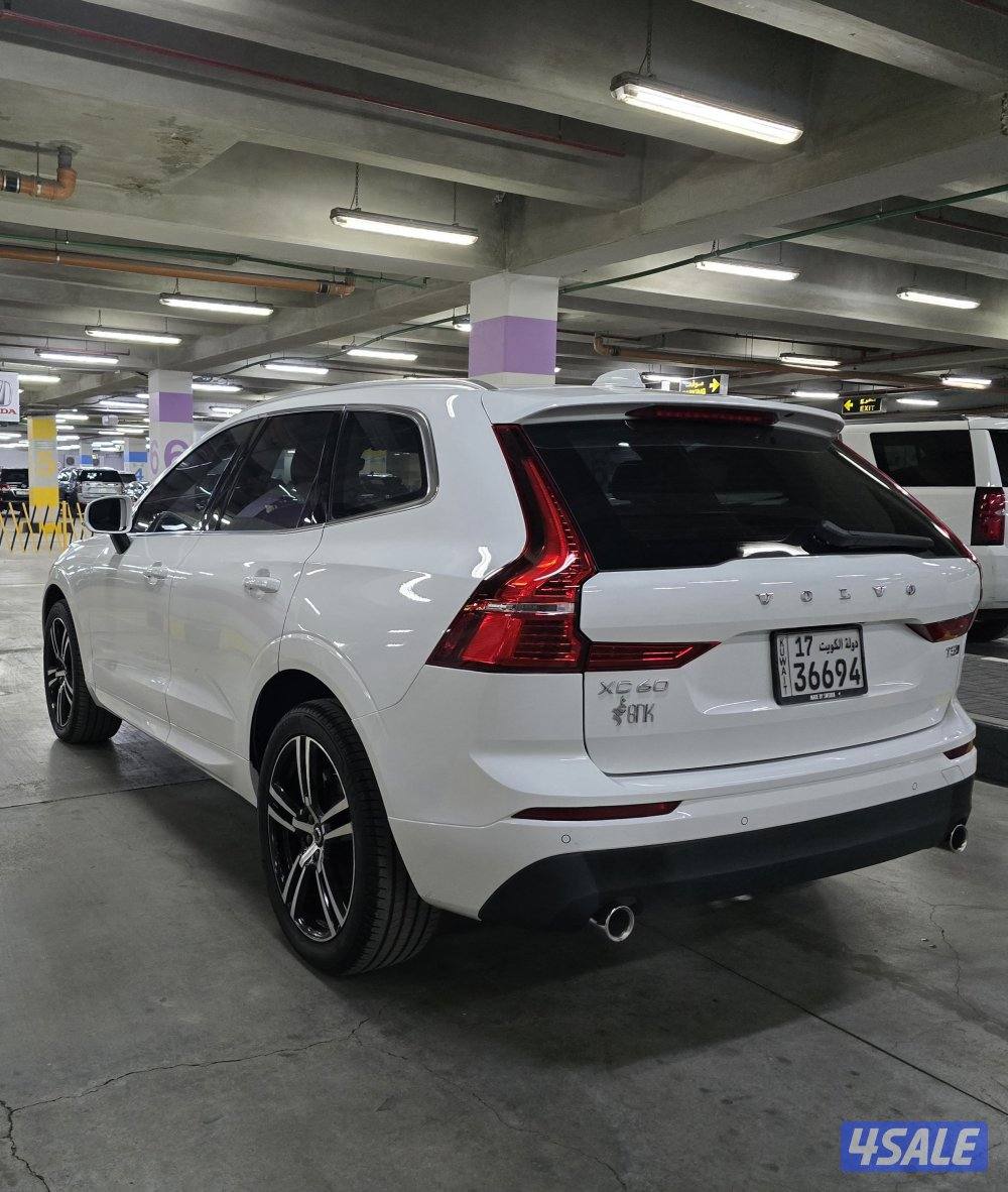 فولفو XC60 2020 الدرجه الاولى7
