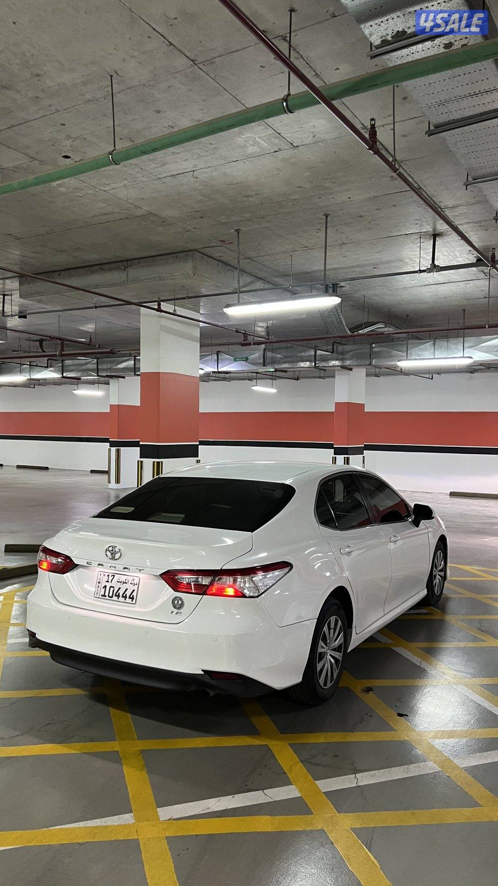 للبيع كامري 2020 شاصي جـيـد فحص مرفق2