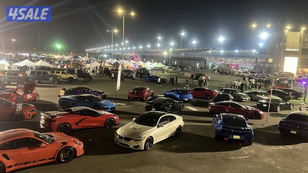 للبيع بي ام M4 20152