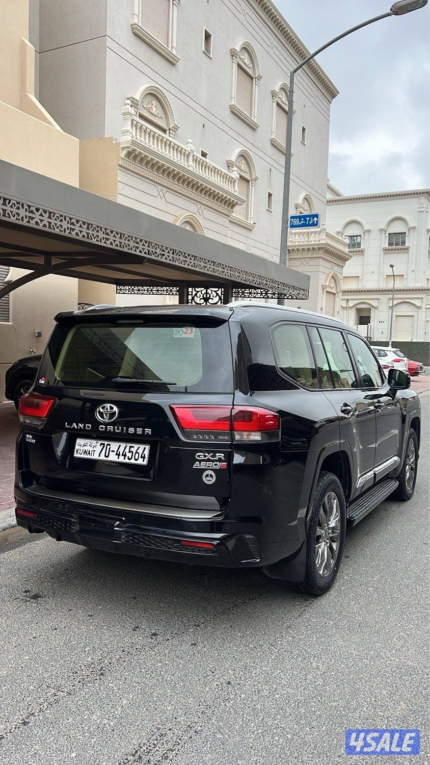لاند كروزر0
