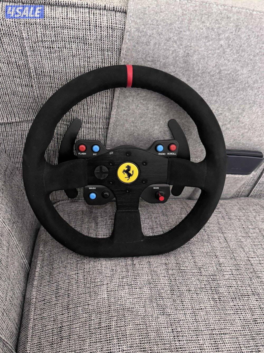 سكان فيراري كامل THRUSTMASTER t300 RS8