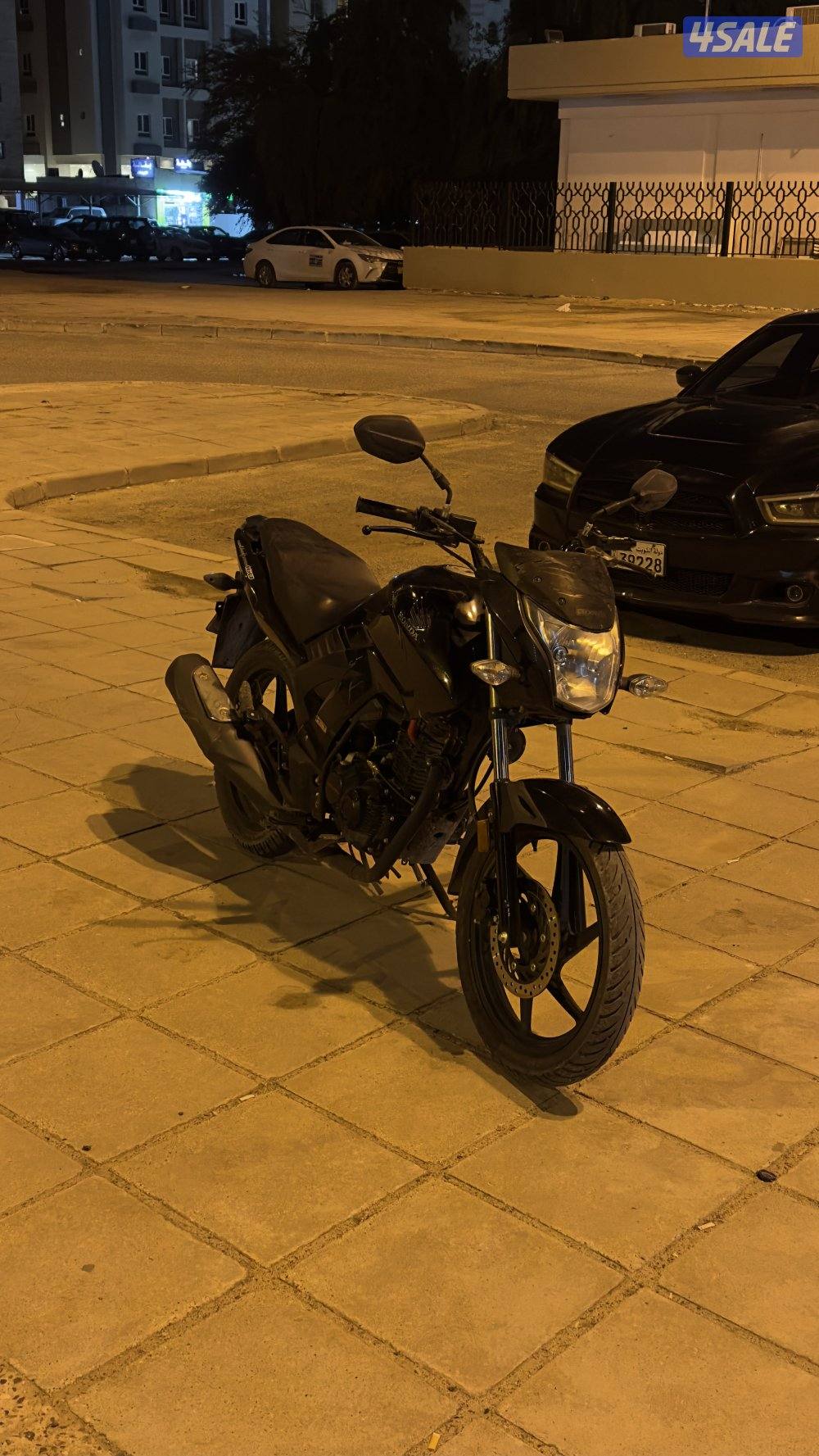 للبيع هوندا يونيكورن 2022 نضيف مافي شي (تحويل) واتساب فقط!!0