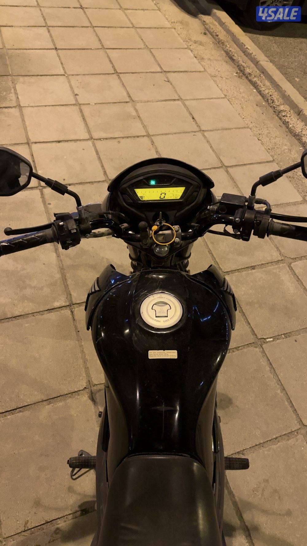 للبيع هوندا يونيكورن 2022 نضيف مافي شي (تحويل) واتساب فقط!!1