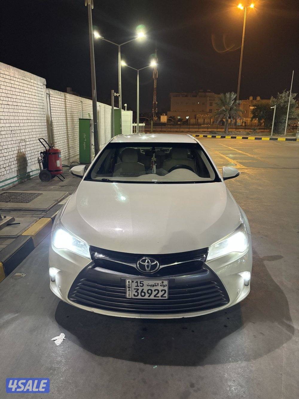 كامري ٢٠١٧ كامل المواصفات ماعدا الفتحة6