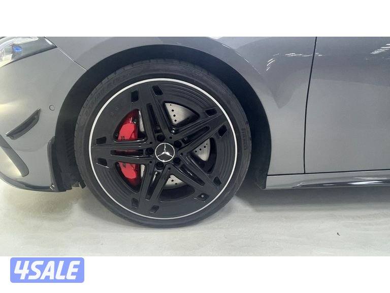 Mercedes-Benz A-Class8