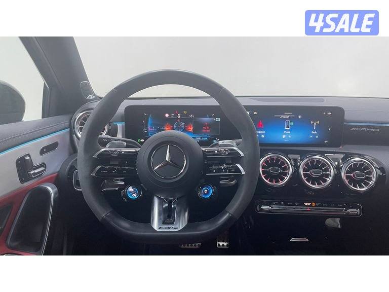 Mercedes-Benz A-Class12