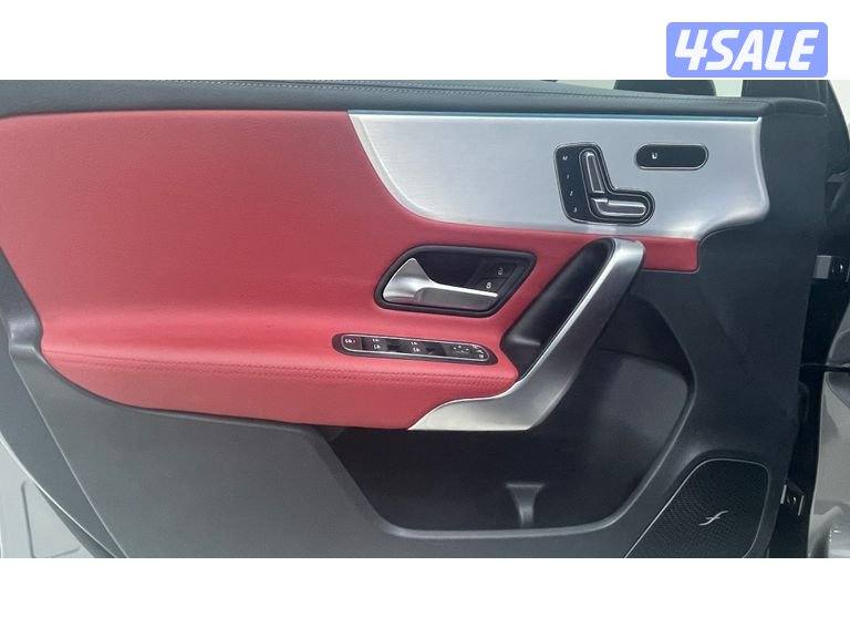 Mercedes-Benz A-Class14