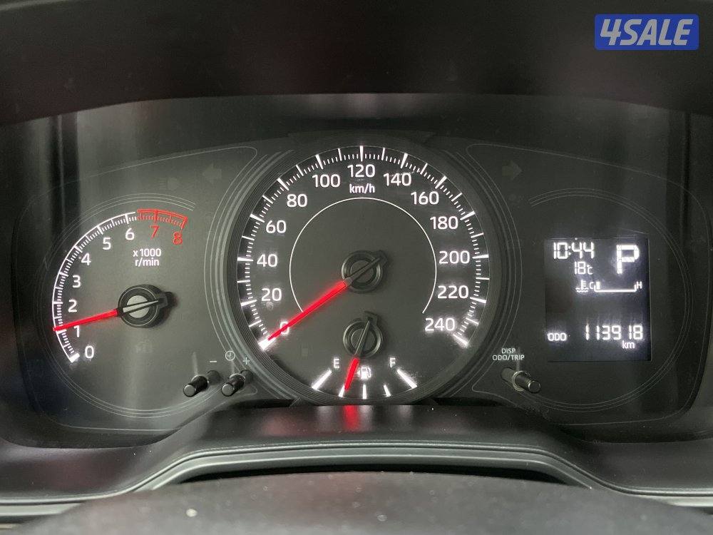 TOYOTA COROLLA 1.6L XLI STD OPTION6