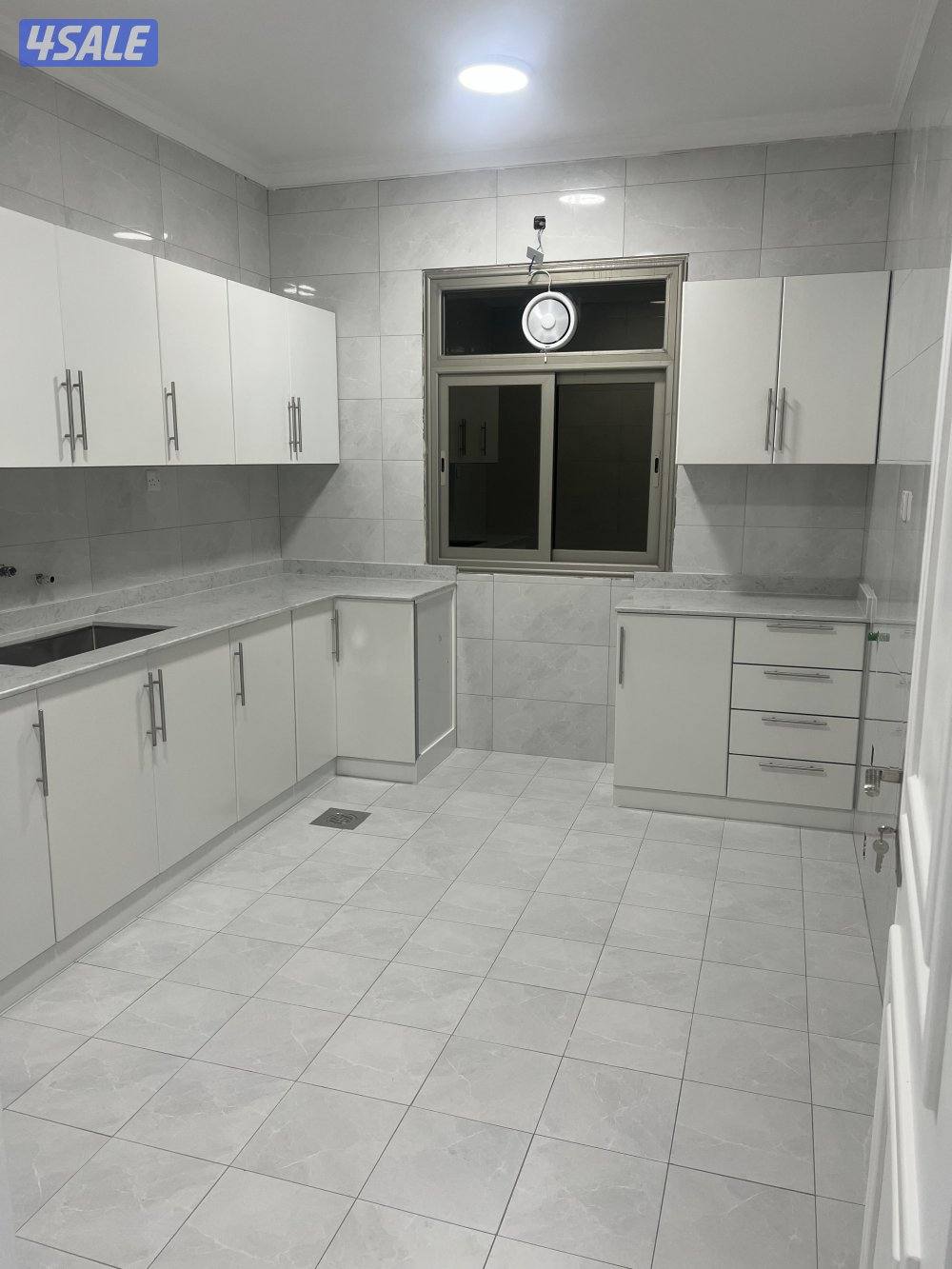 شقه ثلاث غرف نوم4