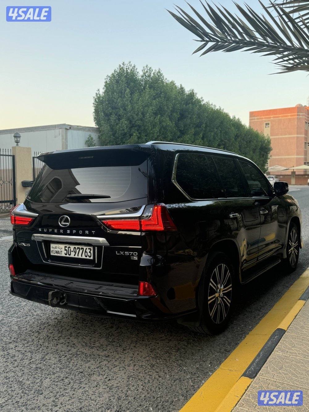 LX570 سبورت 20202