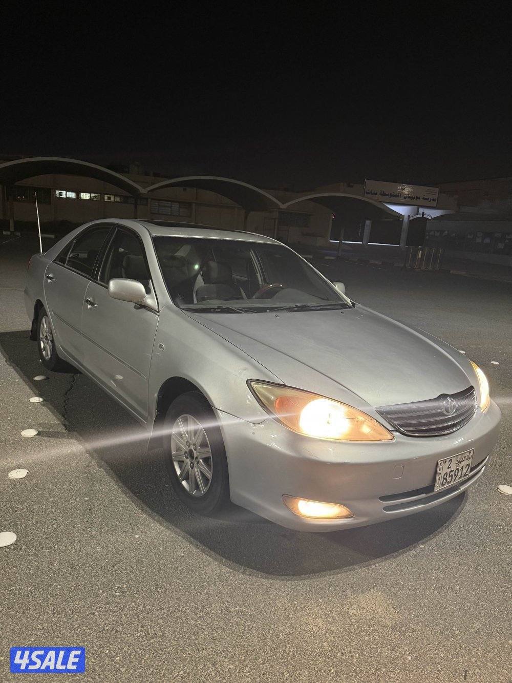 كامري موديل ٢٠٠٤ للبيع2