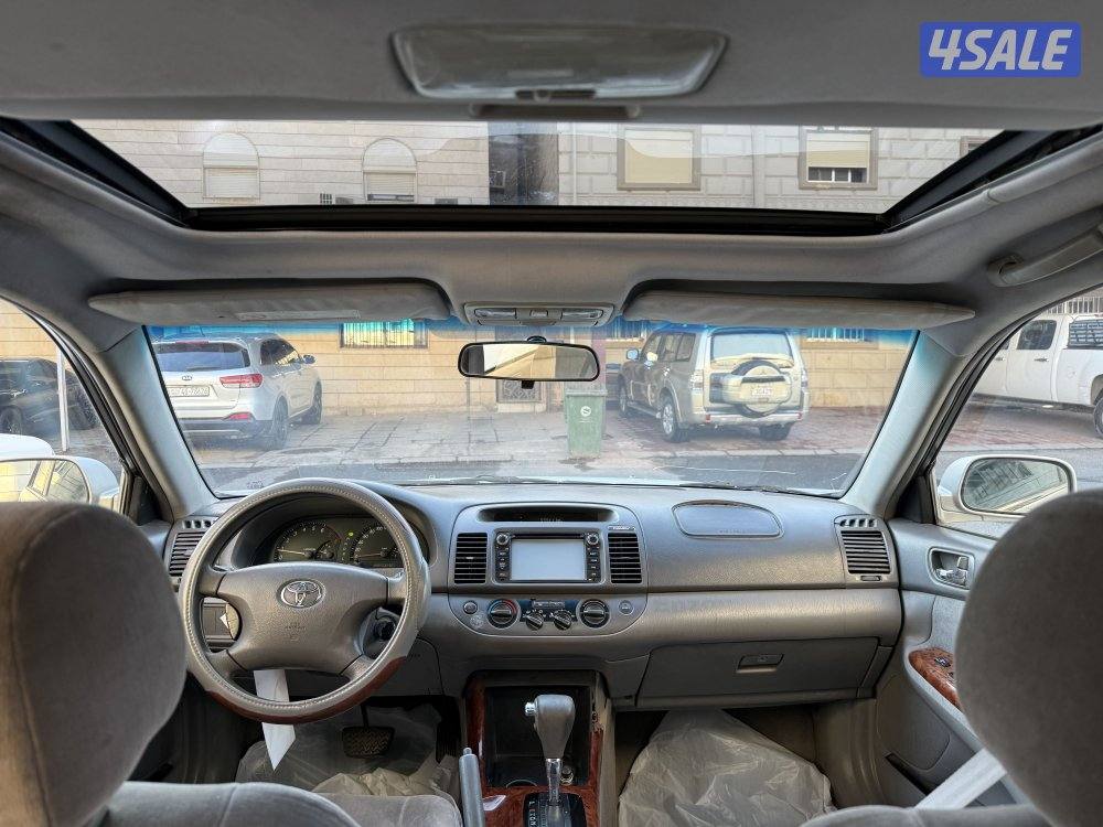 كامري موديل ٢٠٠٤ للبيع4