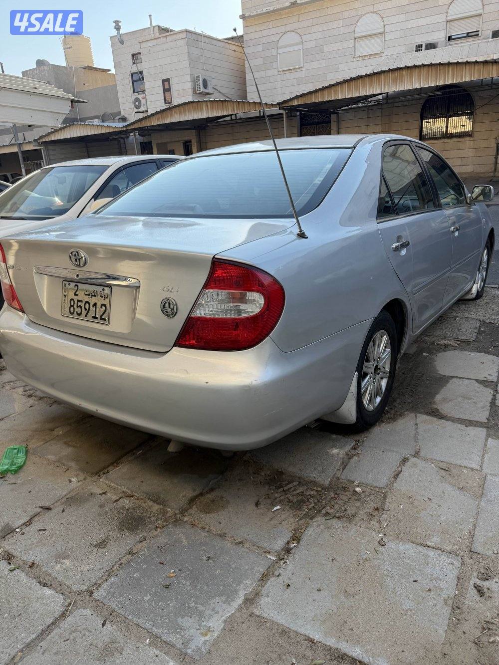 كامري موديل ٢٠٠٤ للبيع5