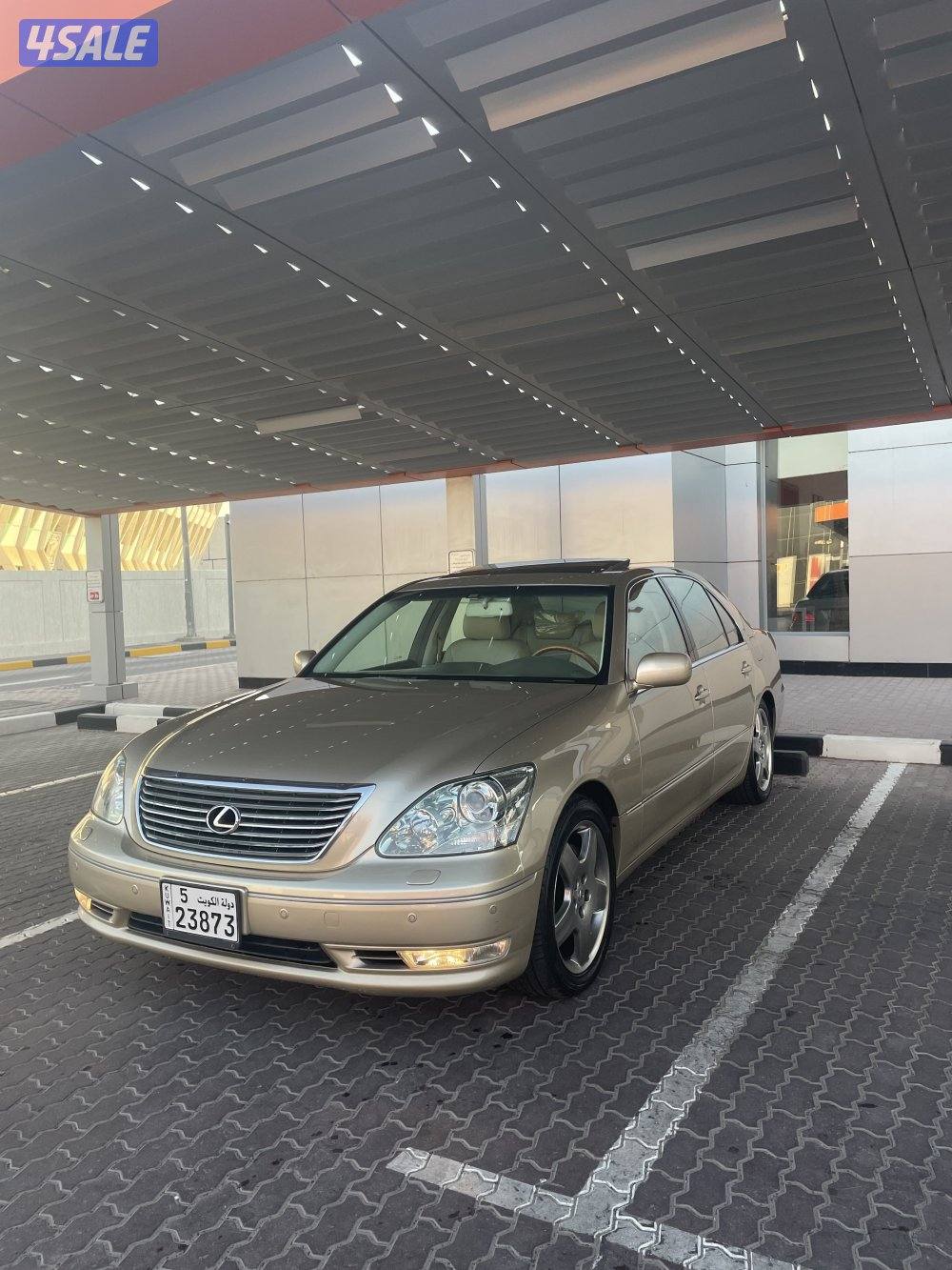 للبيع لكزس الساير1