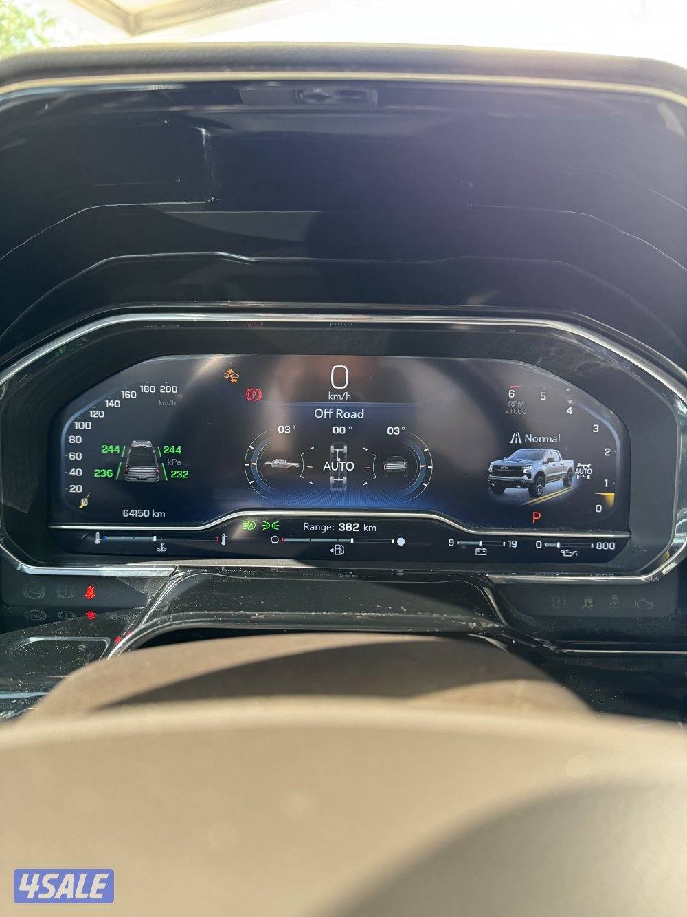 للبيع Z71 سلفرادو ٢٠٢٣4