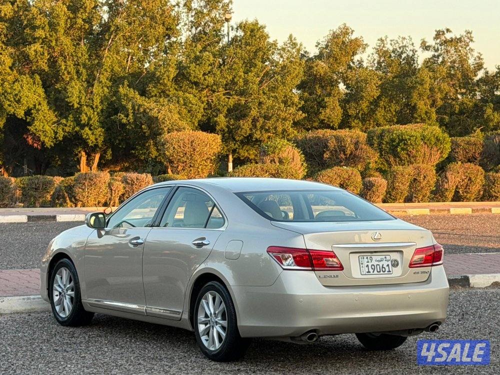للبيع لكزس ES350 موديل 2010 وارد الساير2